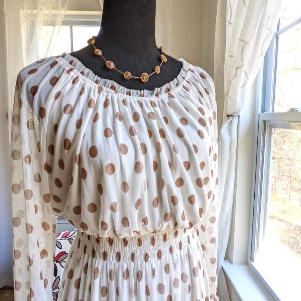 KATE and LILY Polka dot with Ruffles,Puff long sleeve Smocked Maxi Dress Size 8P